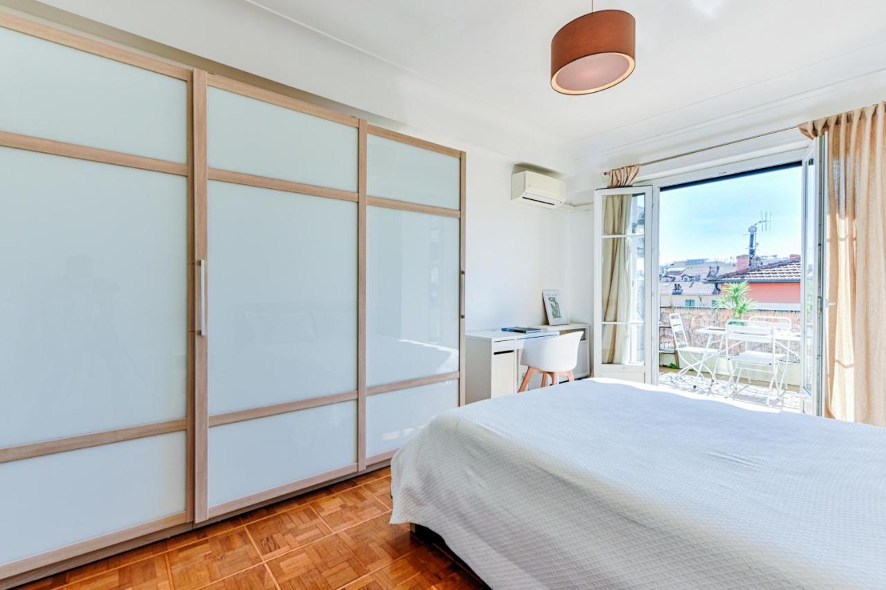 Le Nice Voltaire Esterno foto